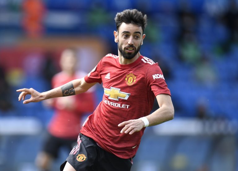 Kapitán Bruno Fernandes predĺžil zmluvu s Manchestrom United do 2027