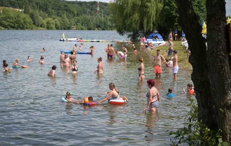 kúpanie horúčava Bukovec vysoké teploty
