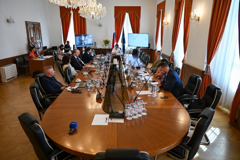 Súdna rada zasadnutie