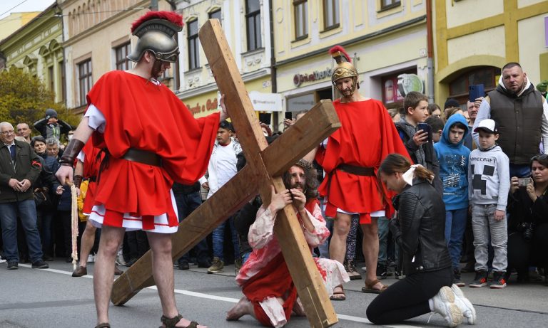 živá krížová cesta na Veľký piatok v Prešove