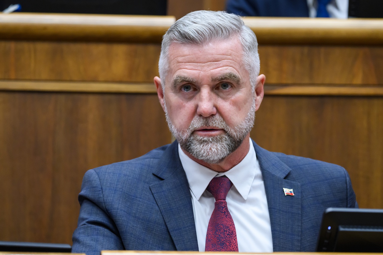 33. schôdza Národnej rady SR