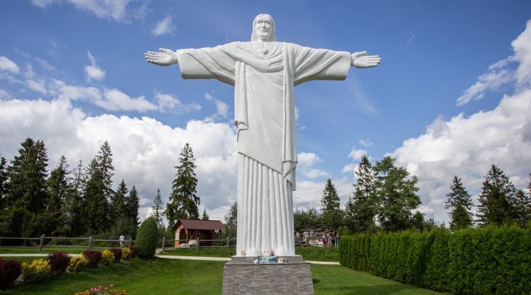 Socha Ježiša Krista pri obci Klin na Orave