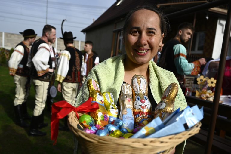 Veľká Noc Šibačka Oblievačka