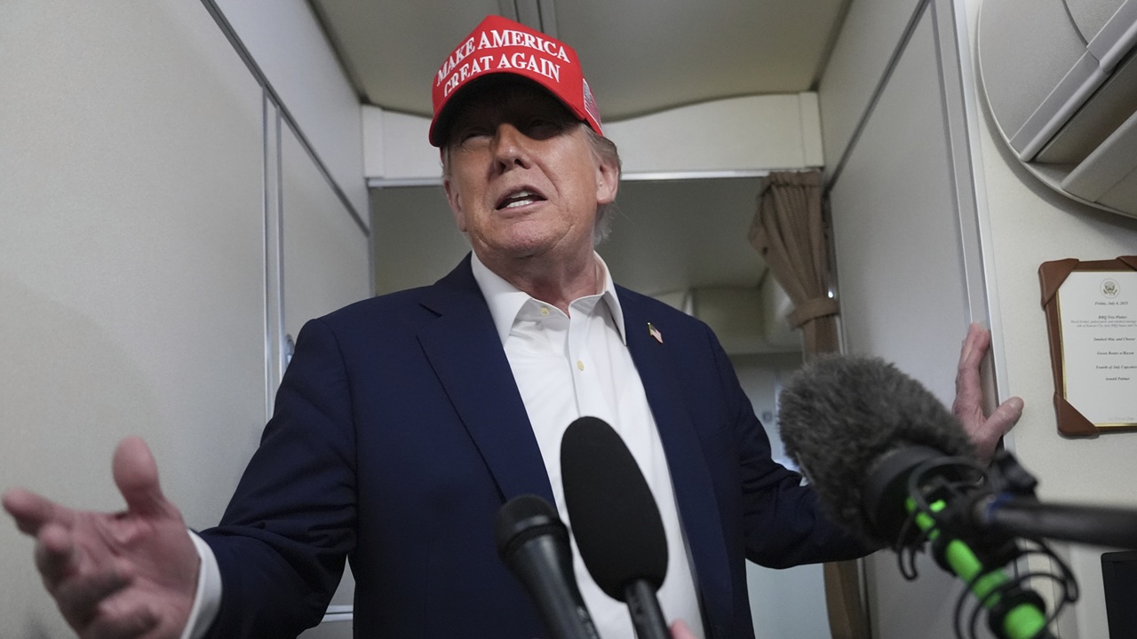 Trump v lietadle