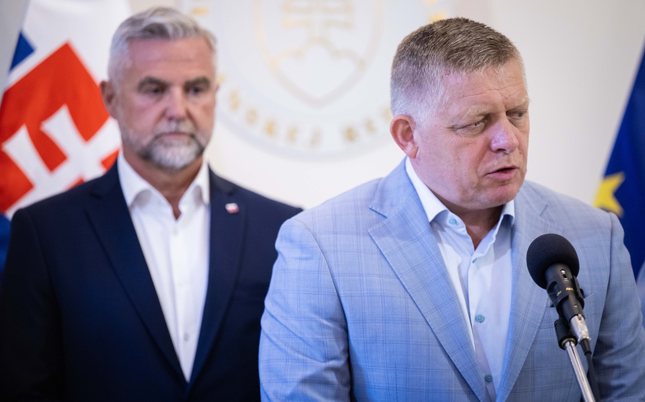 TK predsedu vlády SR Roberta Fica k aktuálnej politickej situácii