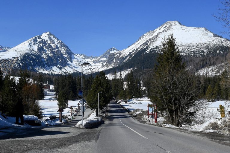 Štrbské Pleso cesta