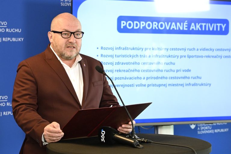 TK ministra cestovného ruchu a športu SR Rudolfa Huliaka a poslanca Národnej rady SR Romana Malatinca