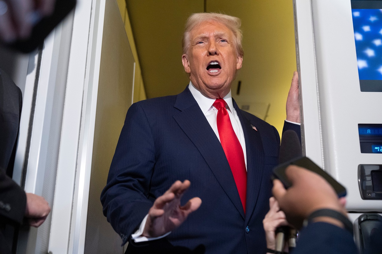 Návrat Trumpa z ázijského turné - md 2025103005