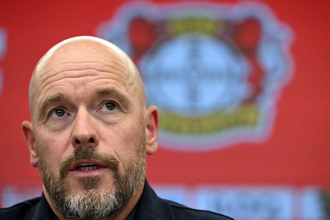 Ten Hag skončil na lavičke Leverkusenu už po troch zápasoch