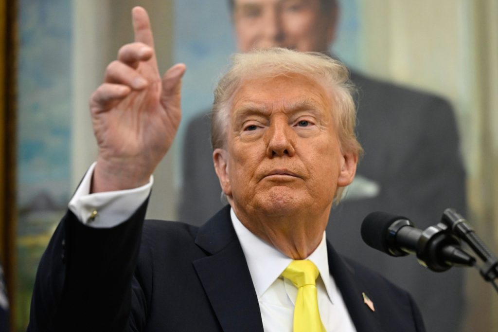 Trump: Izrael obnoví boje v Pásme Gazy hneď, ako poviem
