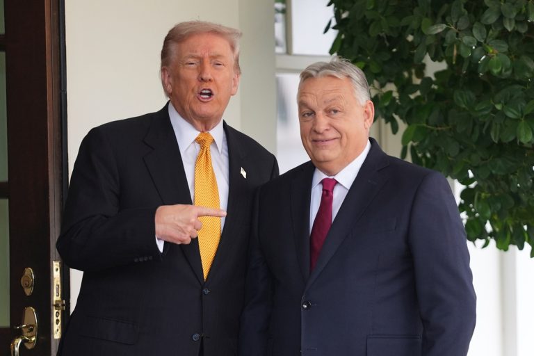 Trump prijal Orbána - 2025110803md
