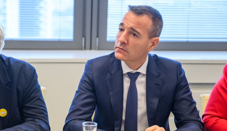 drucker-jd2025112603