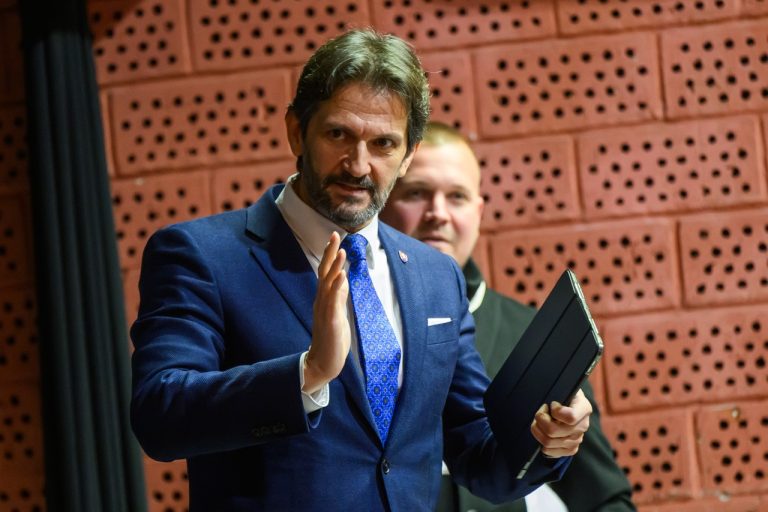 123. schôdza vlády SR na výjazdovom rokovaní v Petržalke