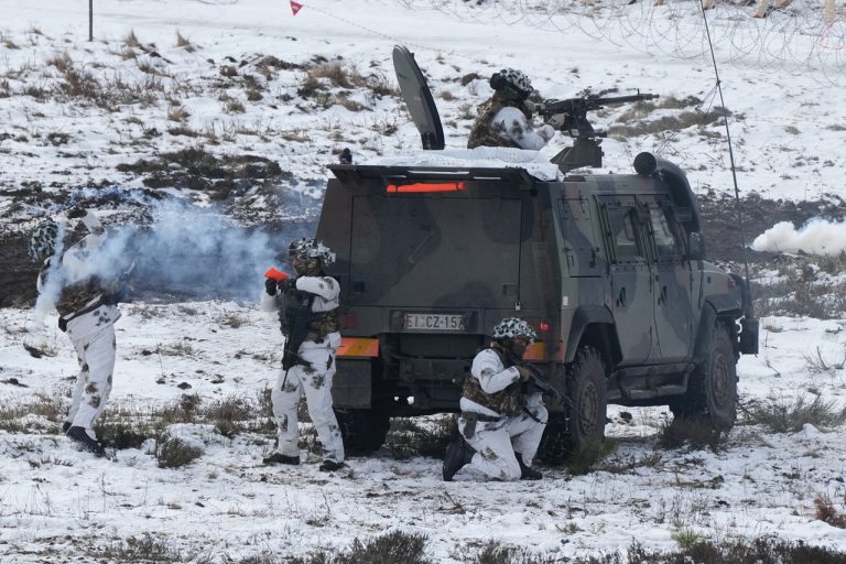 vojenské cvičenie NATO
