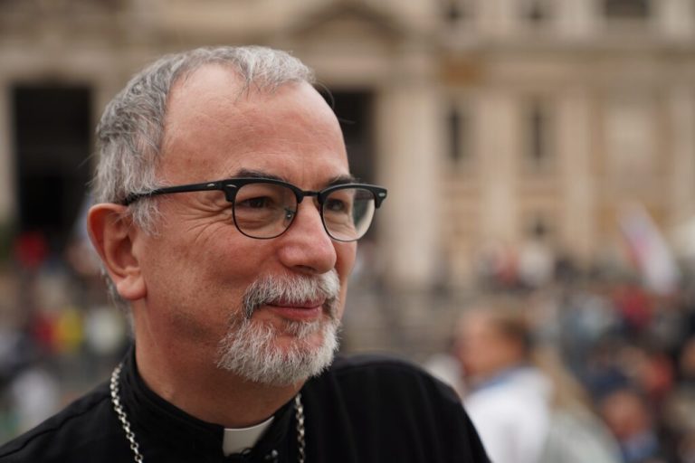 Arcibiskup Cyril Vasiľ SJ