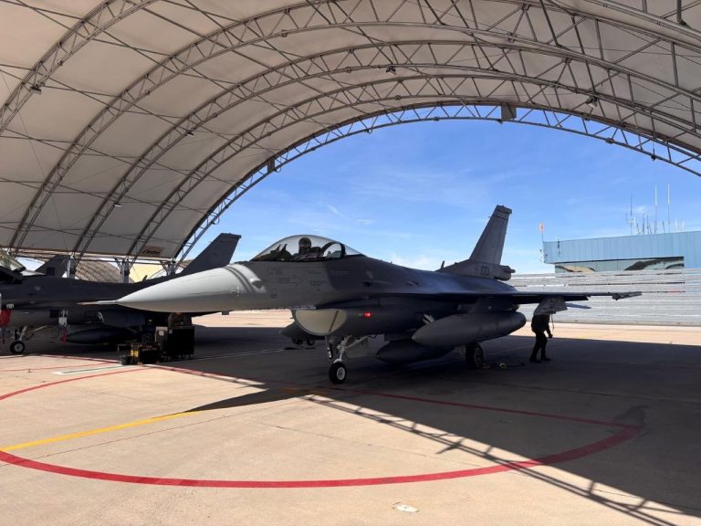 F-16