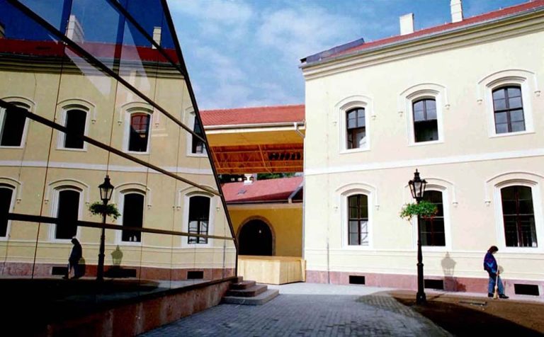 Komárno-Dôstojnícky pavilón-amfiteáter