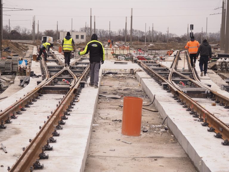električková trať-jd2026040112
