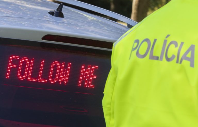 polícia