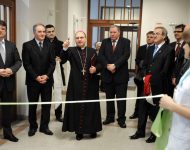 Vysvätenie arcibiskup Bober Uhliarik VOÚ onkológia