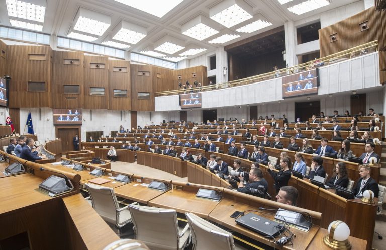študenti-jd2026040616