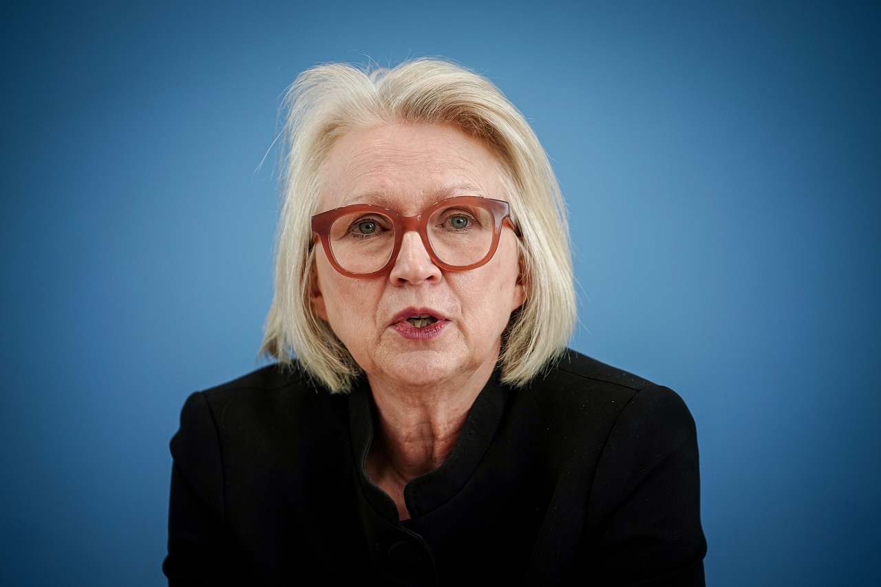 Schnitzerová