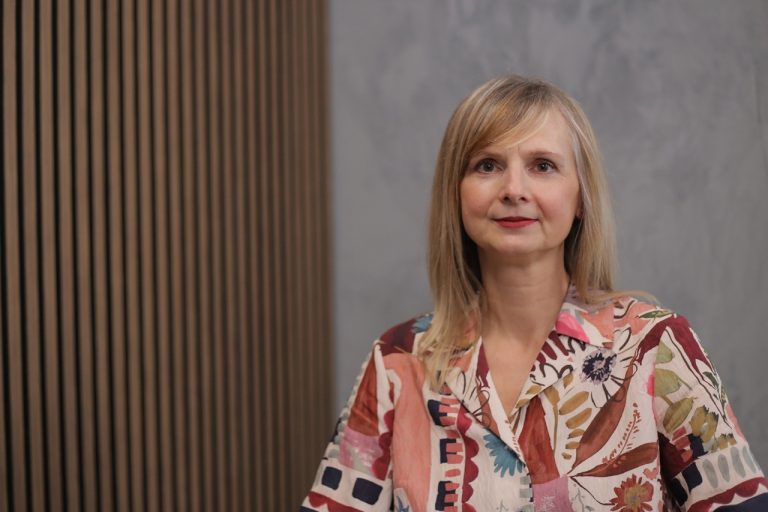 Viktória Hellenbart