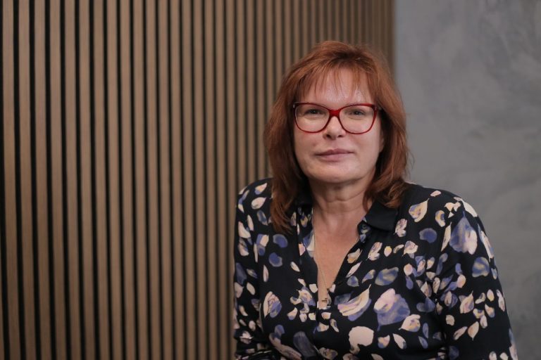 RNDr. Anna Belousovová