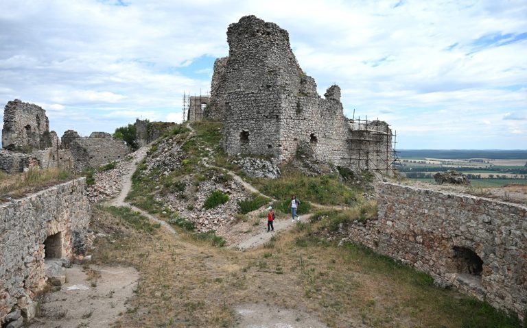 Turniansky hrad