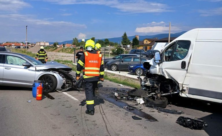 Dopravná nehoda v Oslanoch