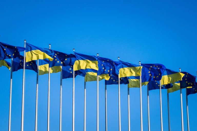vlajky EÚ, Ukrajina